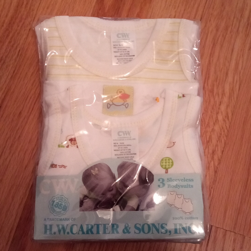 Newborn sleeveless bodysuits